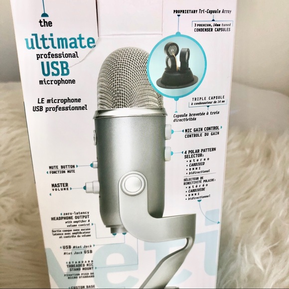 NWT Blue Yeti USB Microphone - Silver - Picture 2 of 8
